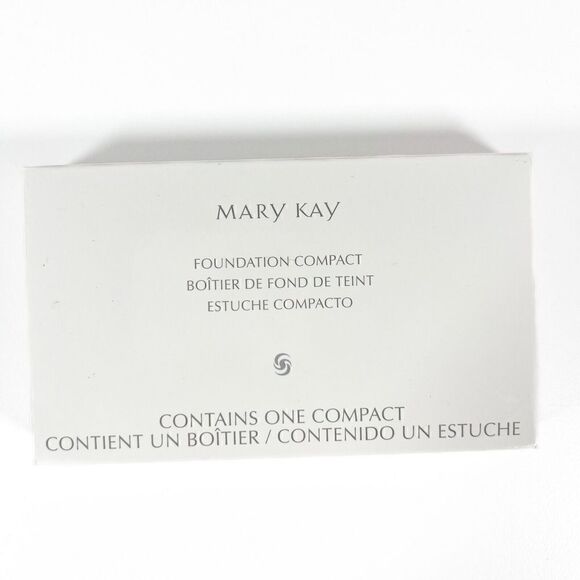 NEW Mary Kay MK Foundation Compact with Mirror Refillable 869100 - Picture 1 of 3